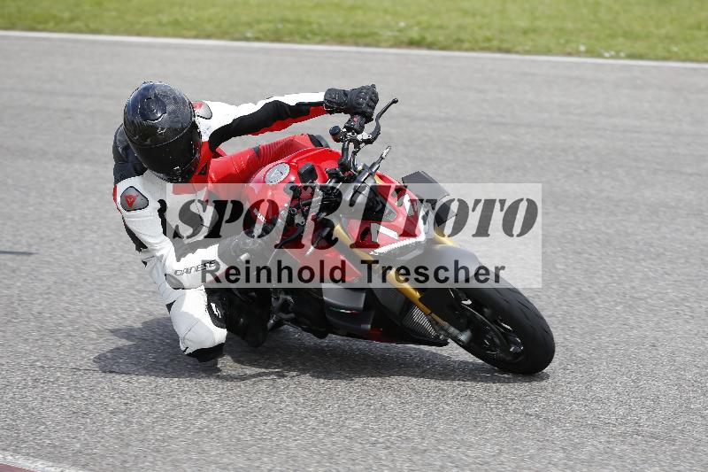 /Archiv-2024/29 12.06.2024 MOTO.CH Track Day ADR/Gruppe blau/71